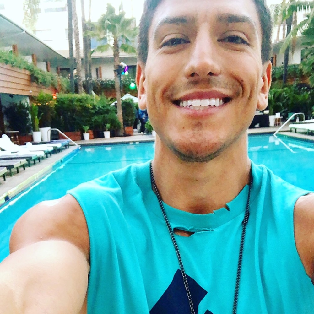 Meet your Posher, Omar